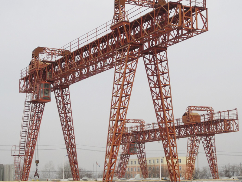 雙主梁門式起重機(桁架式)